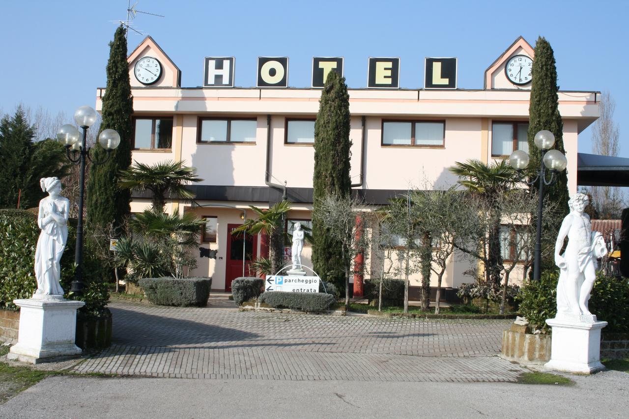 Hotel I Laghetti Polesella Εξωτερικό φωτογραφία